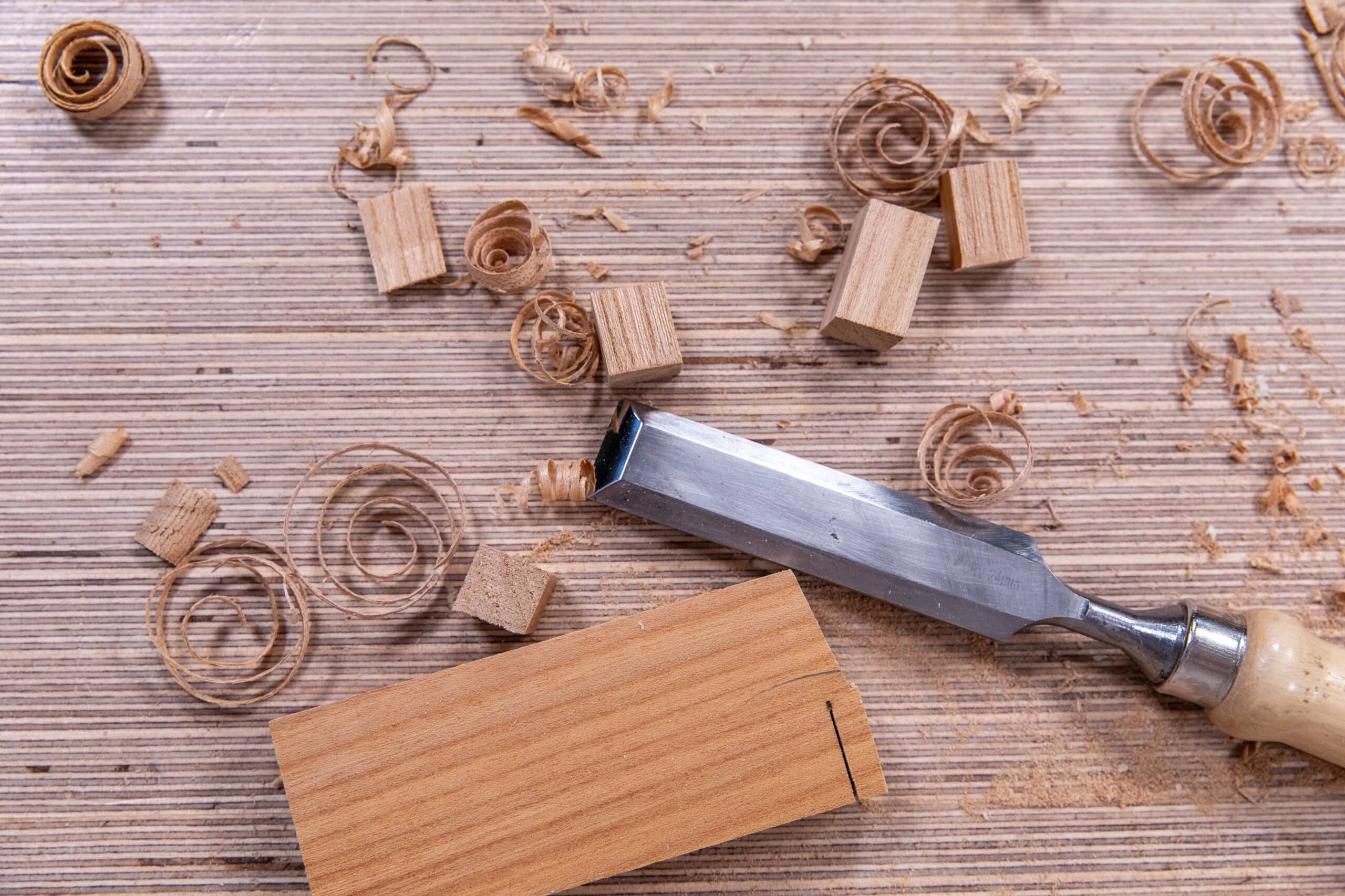 Buying a Chisel  Common Woodworking- Woodworking for Beginners