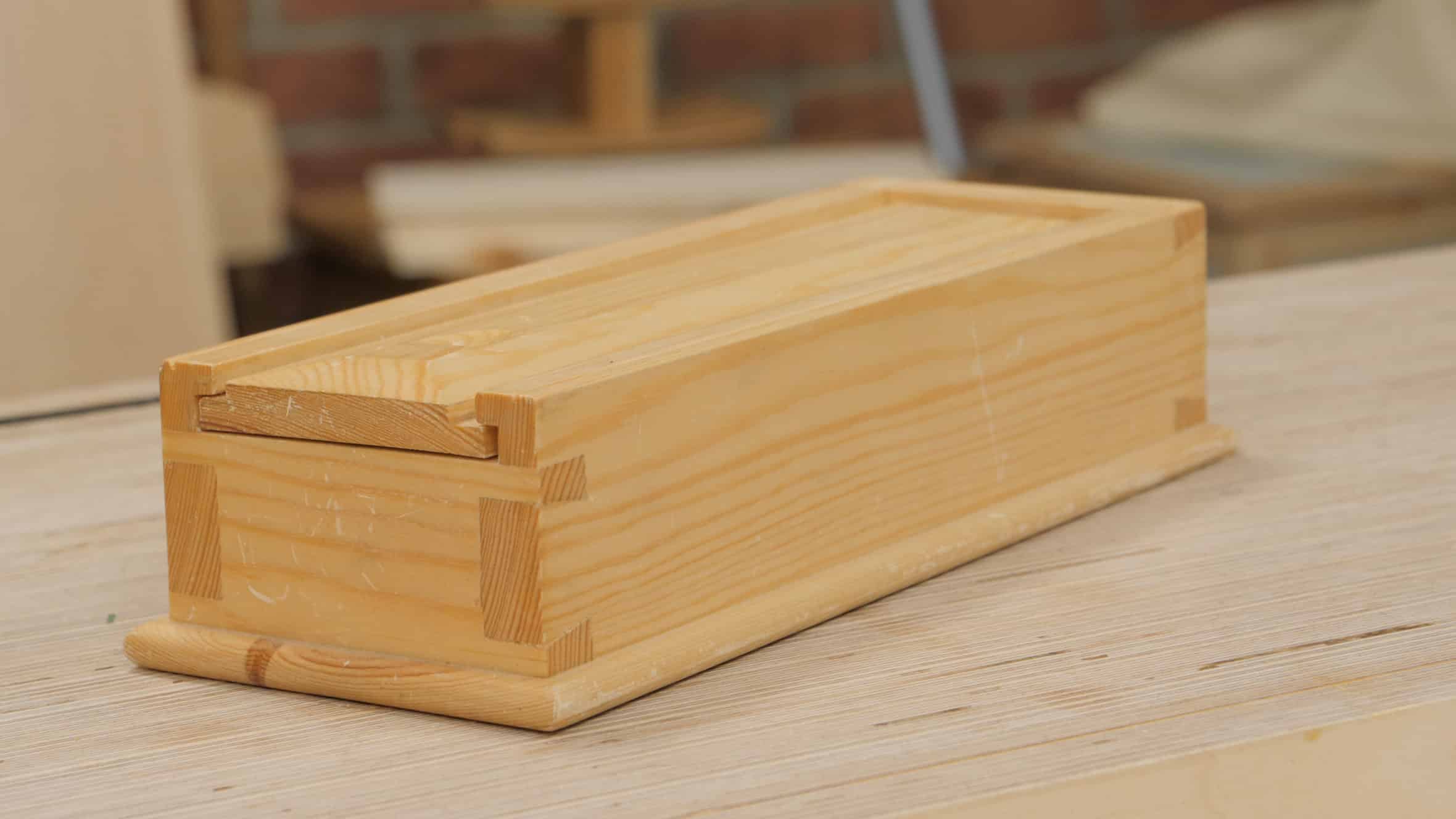 10 Free Beginner Woodworking Projects - Common Woodworking