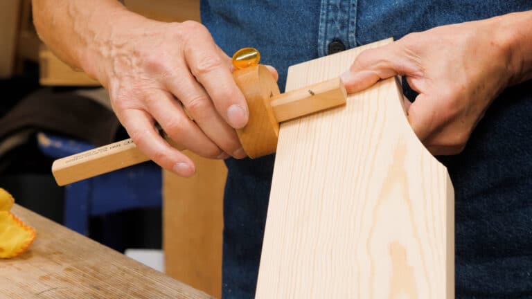 10 Quick Woodworking Tips (03).00_01_21_20.Still014