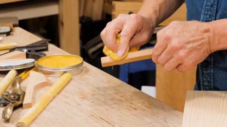 10 Quick Woodworking Tips (03).00_01_30_27.Still016
