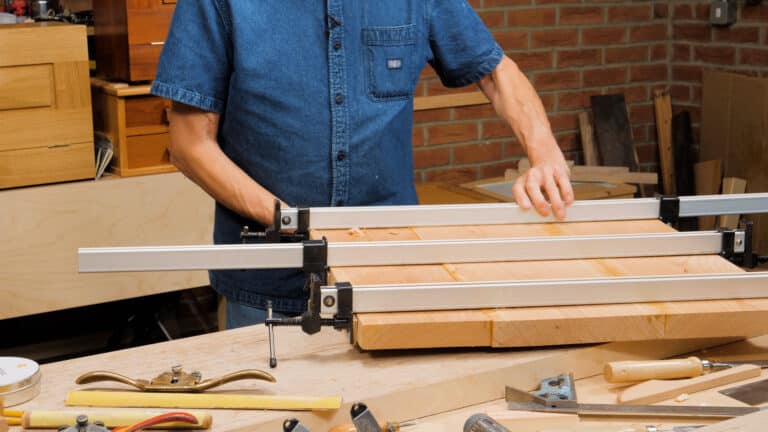 10 Quick Woodworking Tips (03).00_03_33_18.Still028