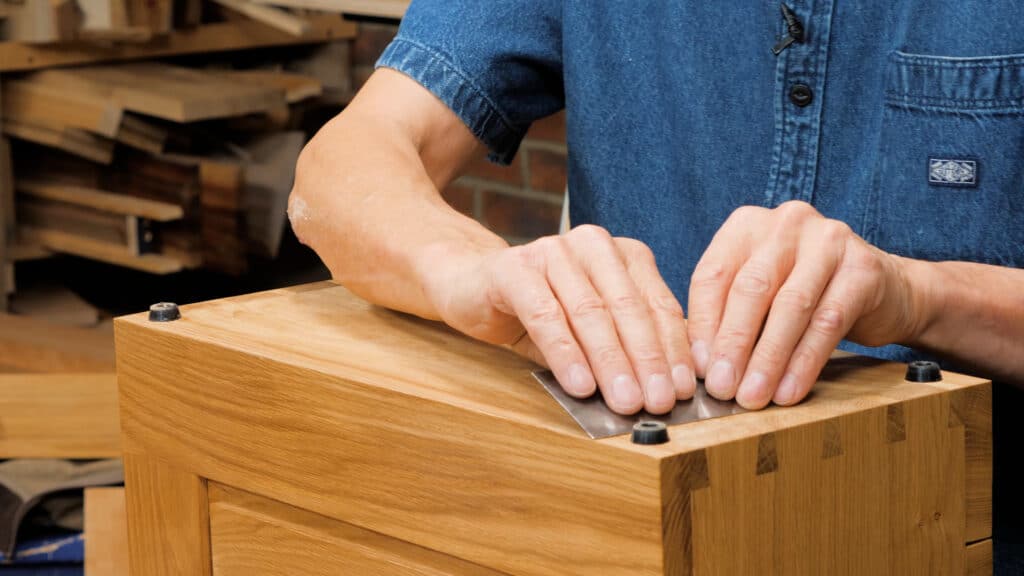 10 Quick Woodworking Tips (03).00_05_28_18.Still038